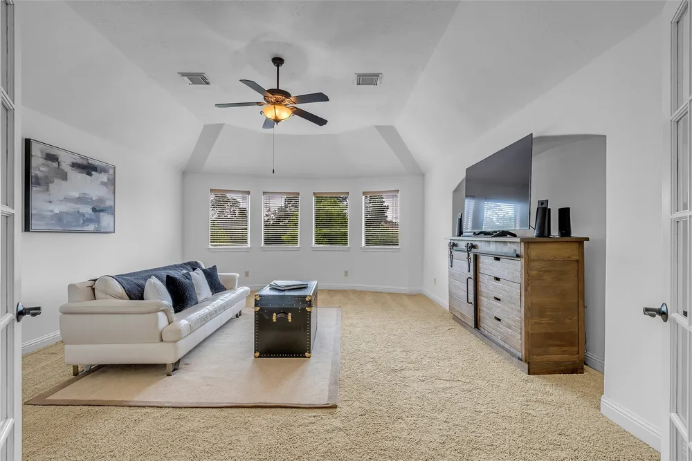 3 Mosaic Point Pl, Spring, TX 77389