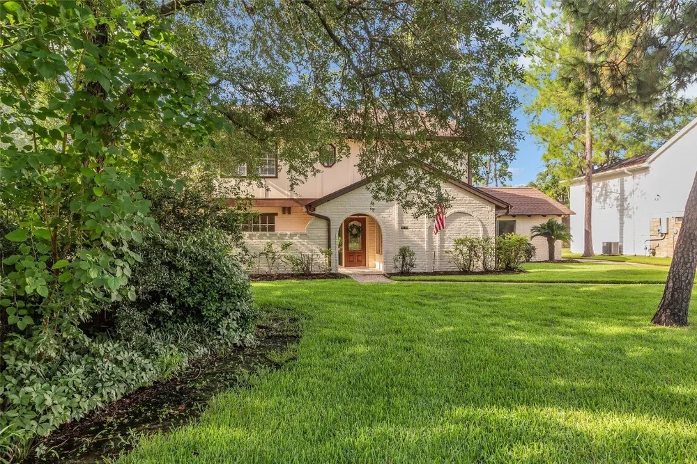 6415 Bayonne Dr, Spring, TX 77389