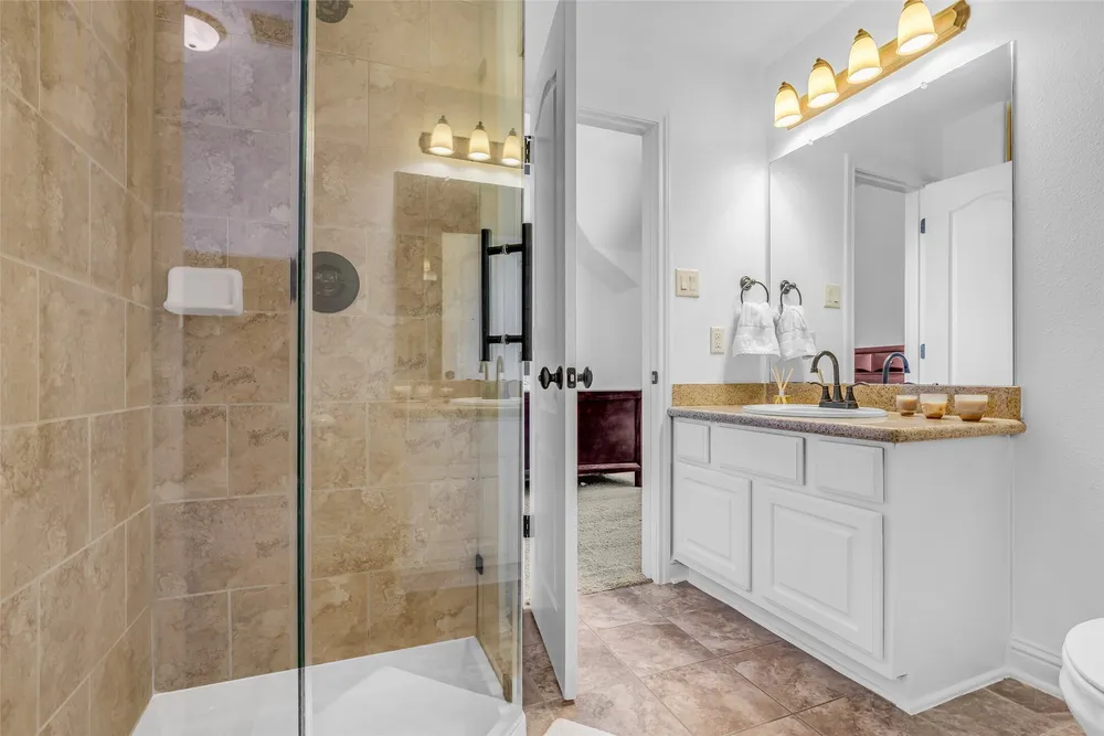3 Mosaic Point Pl, Spring, TX 77389