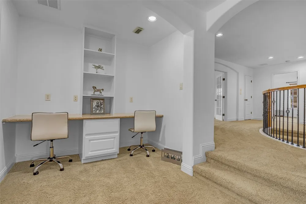 3 Mosaic Point Pl, Spring, TX 77389