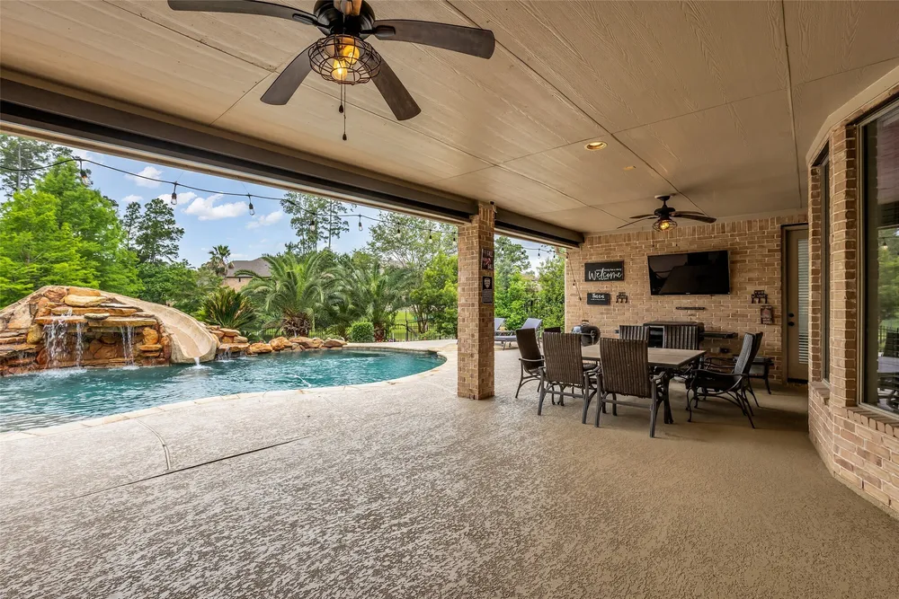 3 Mosaic Point Pl, Spring, TX 77389
