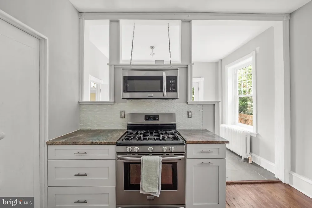 5930 Pulaski Ave, Philadelphia, PA 19144