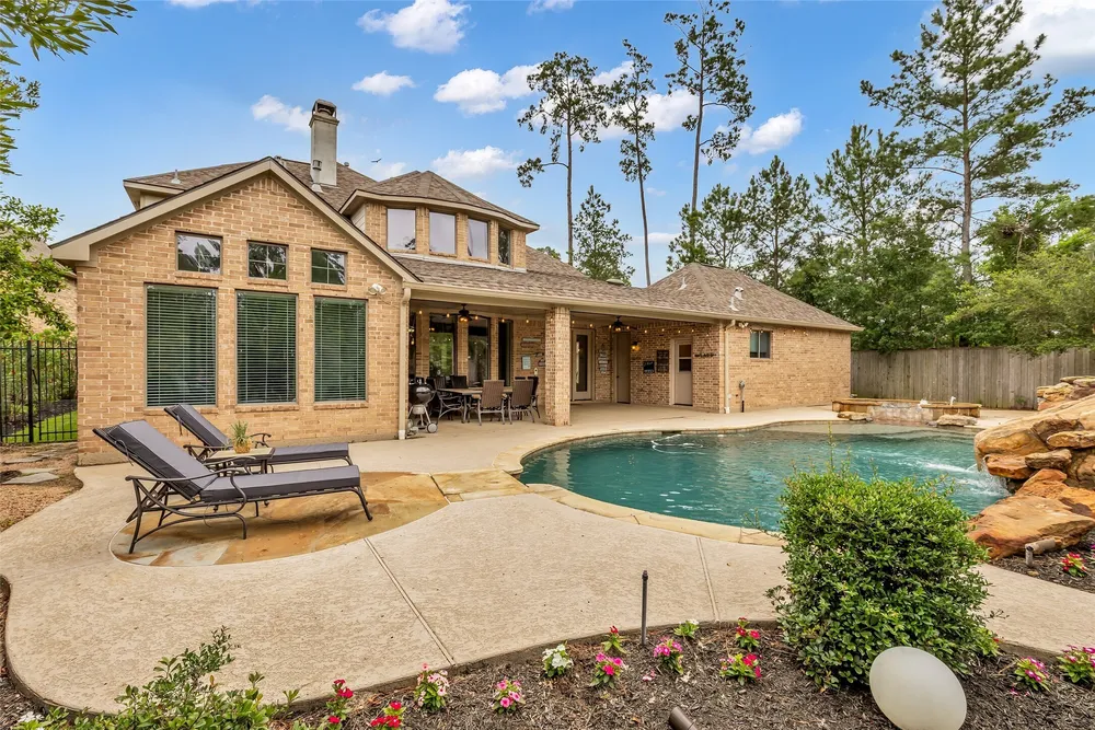 3 Mosaic Point Pl, Spring, TX 77389