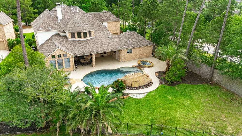 3 Mosaic Point Pl, Spring, TX 77389
