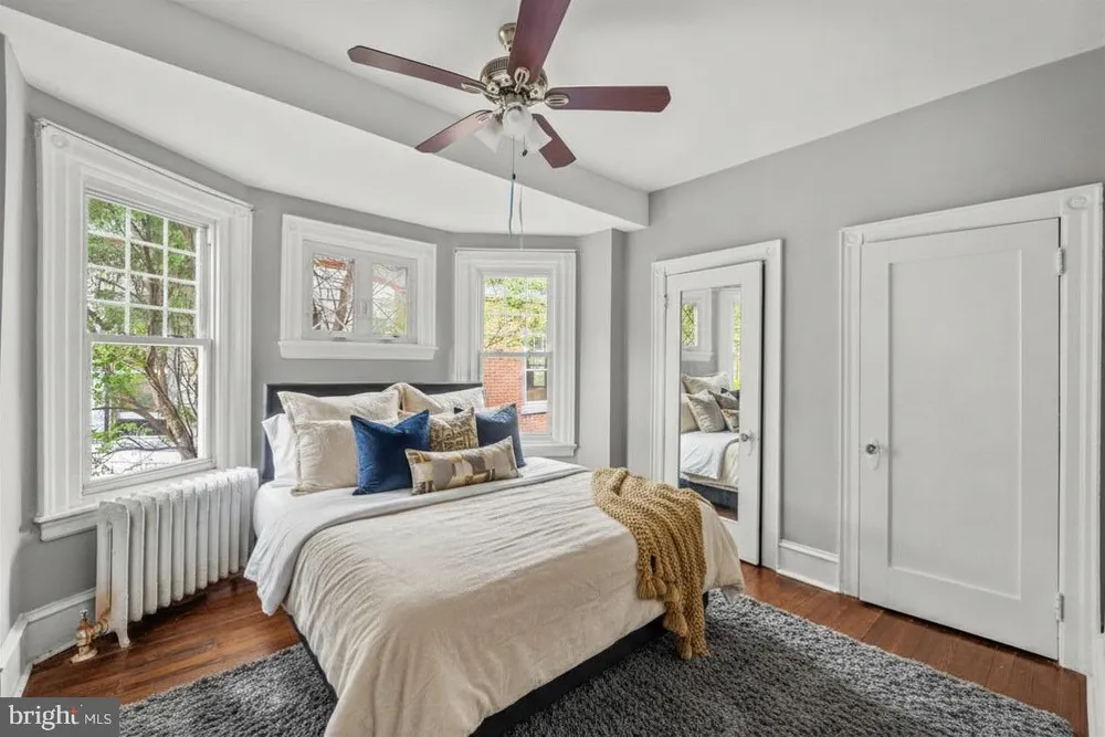 5930 Pulaski Ave, Philadelphia, PA 19144