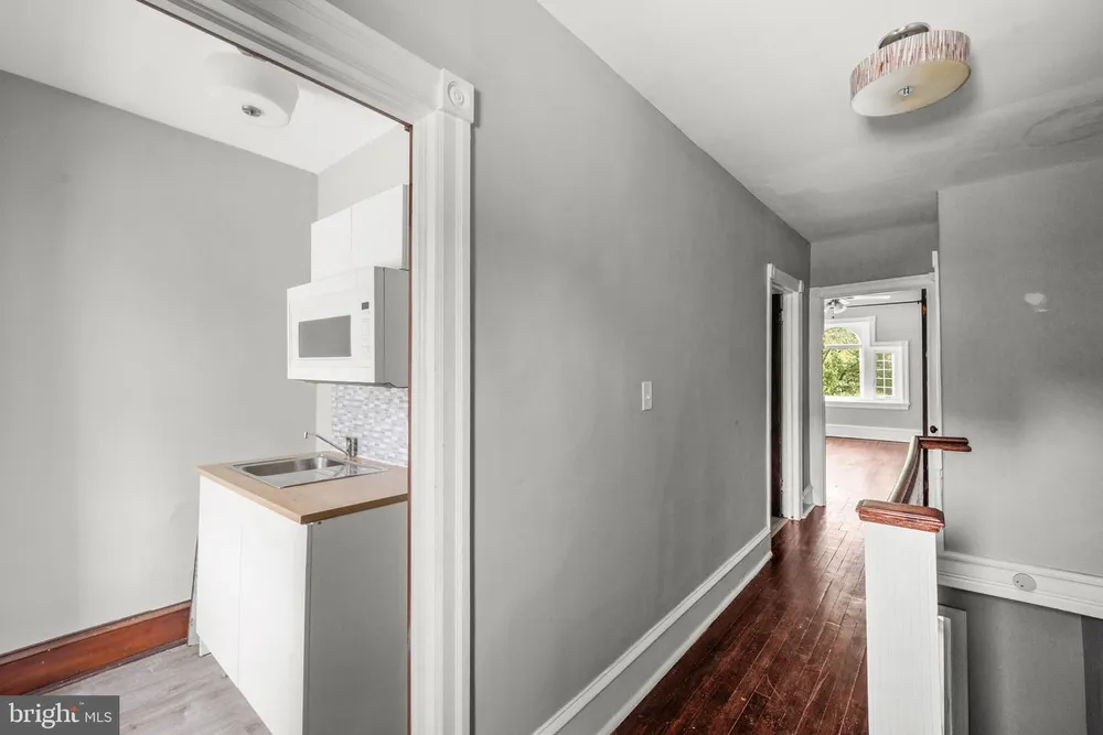 5930 Pulaski Ave, Philadelphia, PA 19144