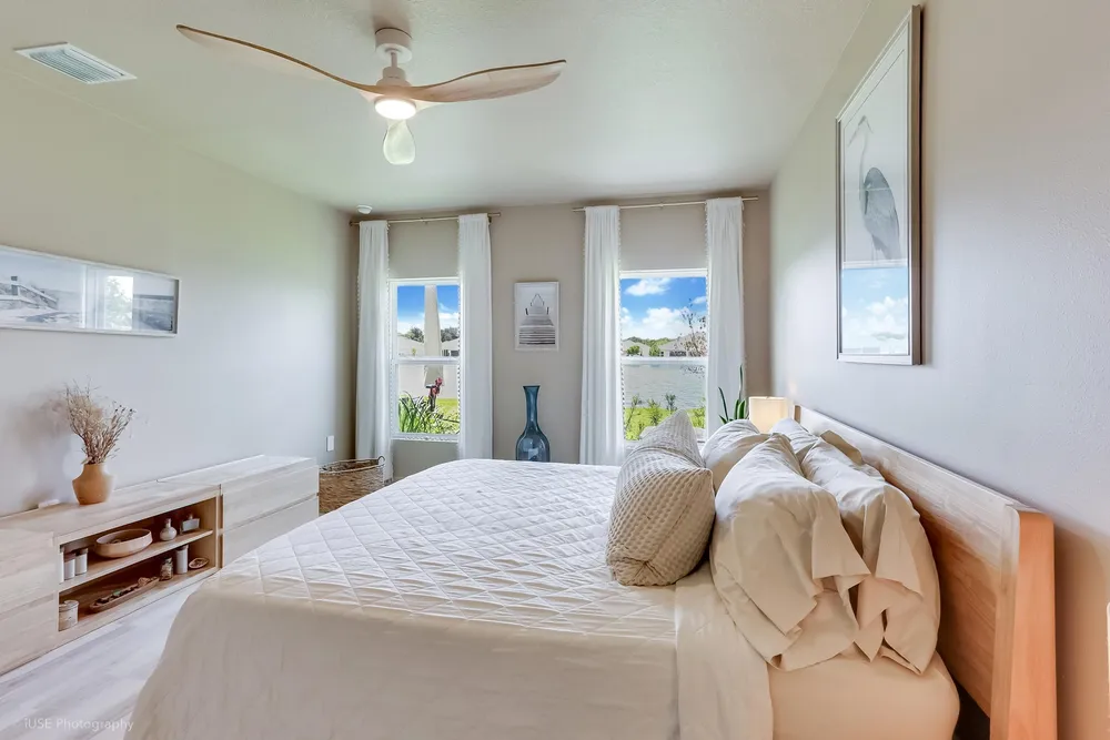 423 Acai Ln, Fort Pierce, FL 34981