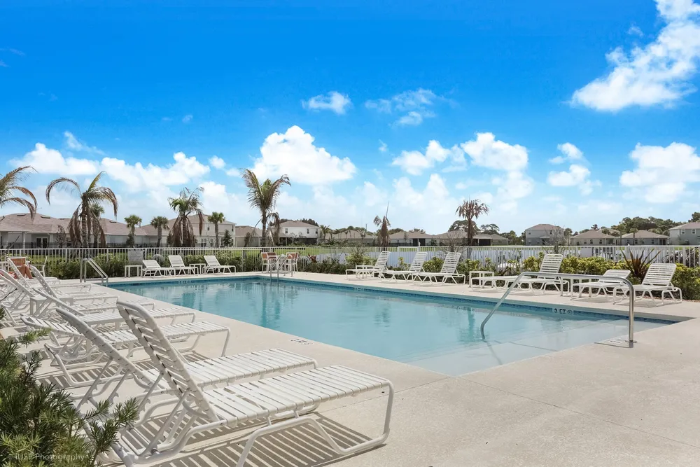 423 Acai Ln, Fort Pierce, FL 34981