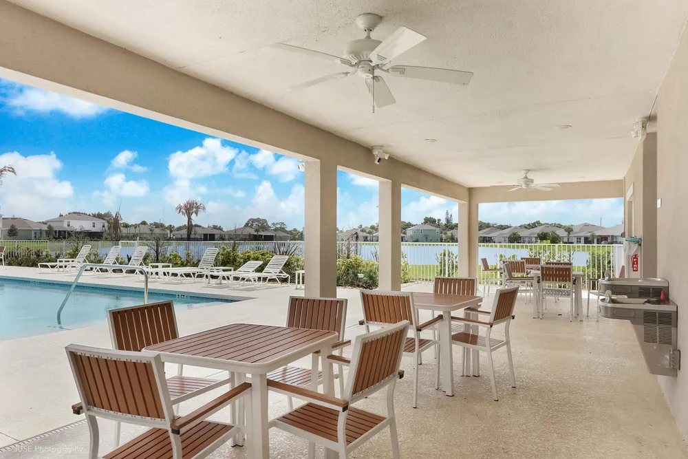 423 Acai Ln, Fort Pierce, FL 34981