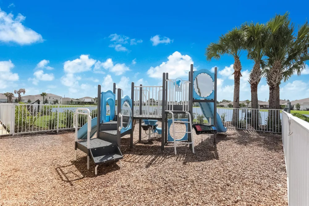 423 Acai Ln, Fort Pierce, FL 34981
