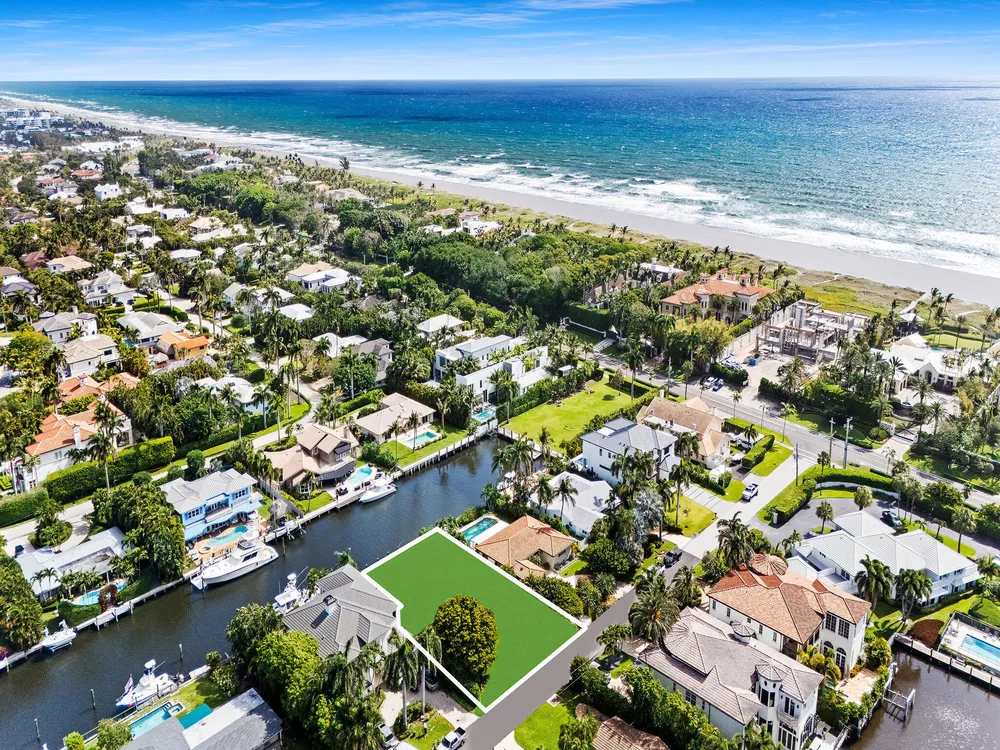 1027 Lewis Cove, Delray Beach, FL 33483