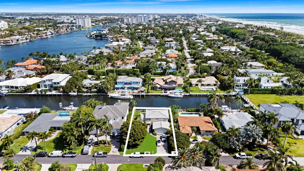 1027 Lewis Cove, Delray Beach, FL 33483