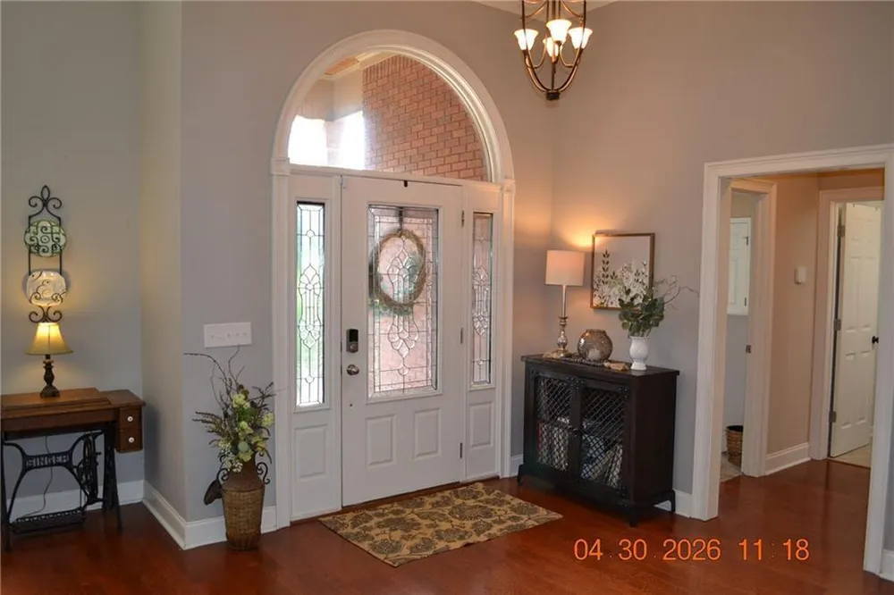 71 Greystone Ct, Smiths Station, AL 36877