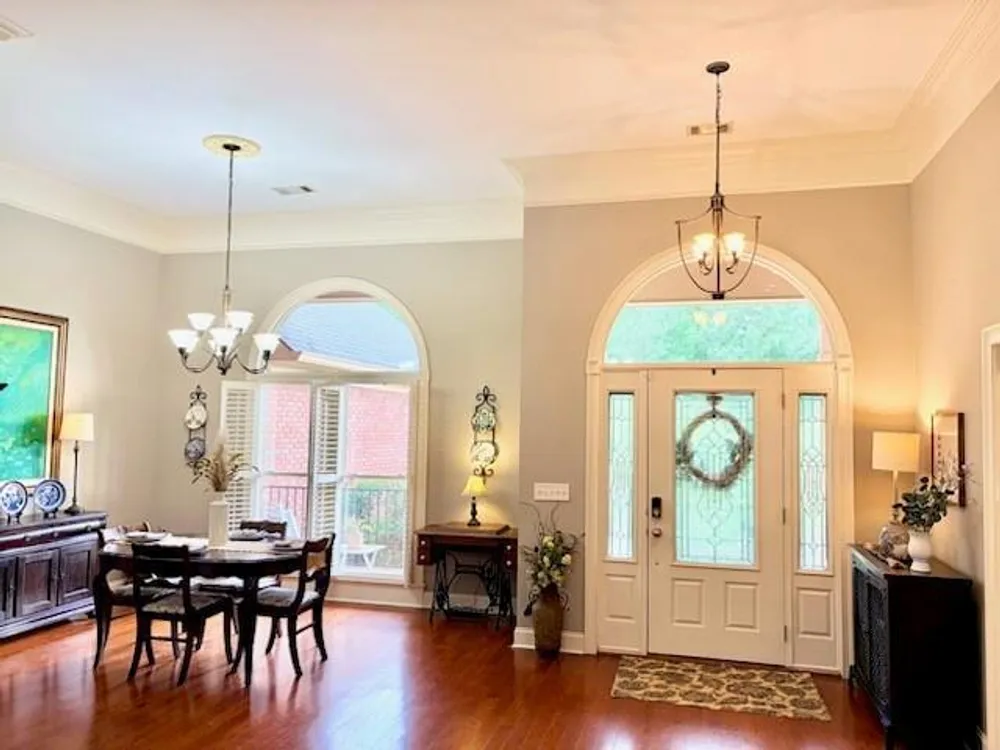 71 Greystone Ct, Smiths Station, AL 36877