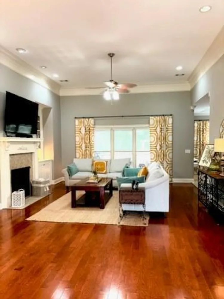 71 Greystone Ct, Smiths Station, AL 36877