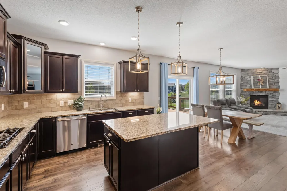 14290 Aldborough Ave, Rosemount, MN 55068