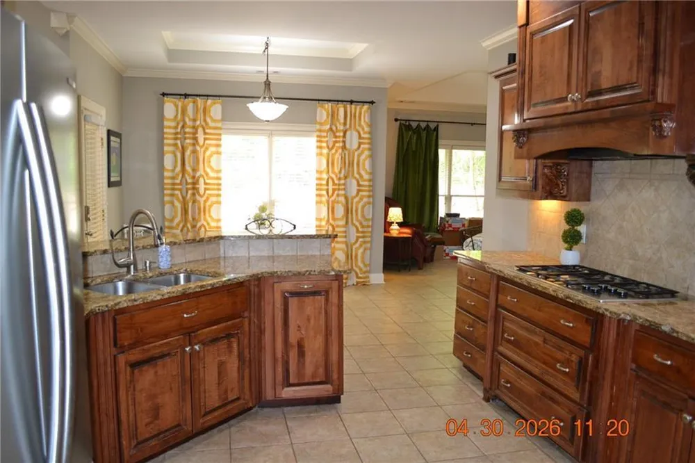 71 Greystone Ct, Smiths Station, AL 36877