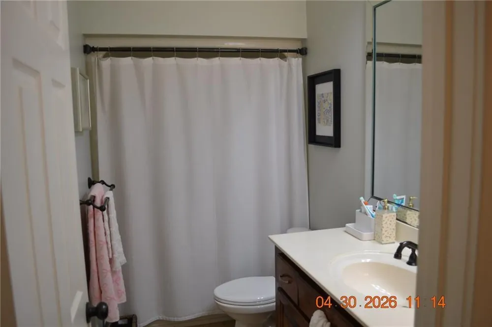 71 Greystone Ct, Smiths Station, AL 36877