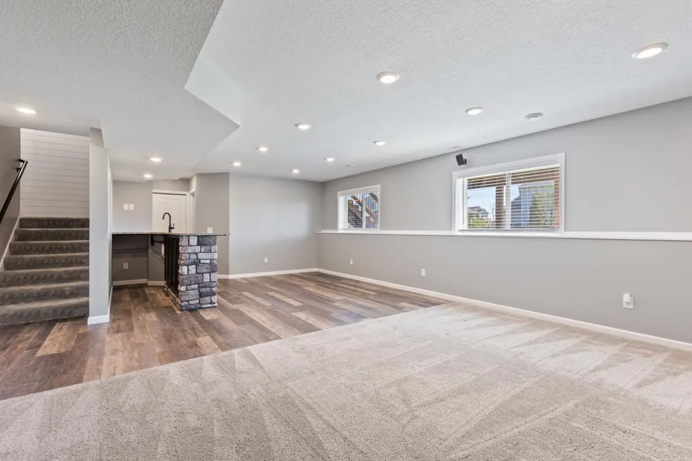 14290 Aldborough Ave, Rosemount, MN 55068
