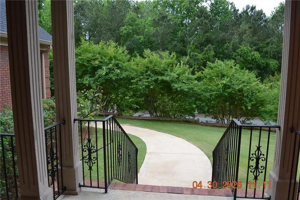 71 Greystone Ct, Smiths Station, AL 36877