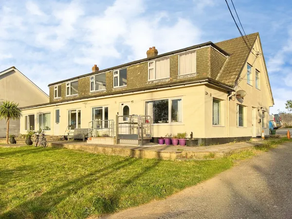 Higher Trencreek, Newquay, Cornwall, TR8