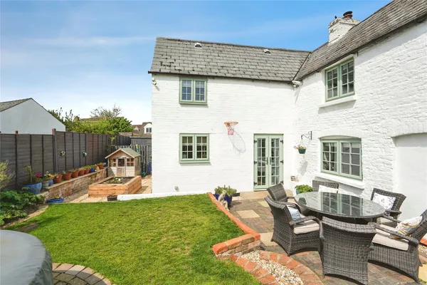 Churchfield Road, Upton St. Leonards,...