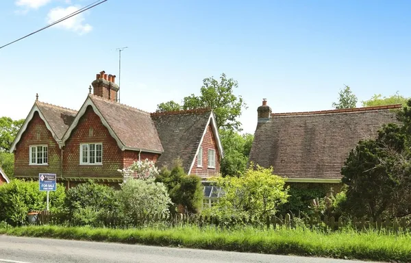 Little Bayham, Lamberhurst, Tunbridge...