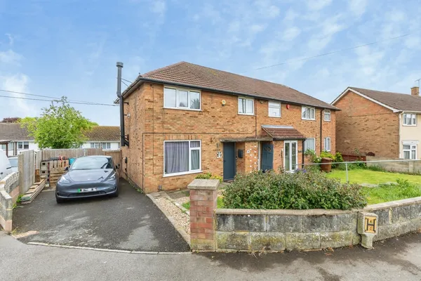 Clifton Close, Rochester, Kent, ME2