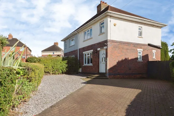 Bailey Avenue, Hockley, Tamworth, Sta...