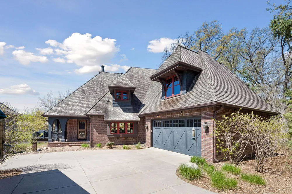 1610 Locust Hills Pl, Wayzata, MN 55391
