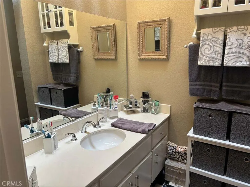 6340 Colonial Ave, Banning, CA 92220