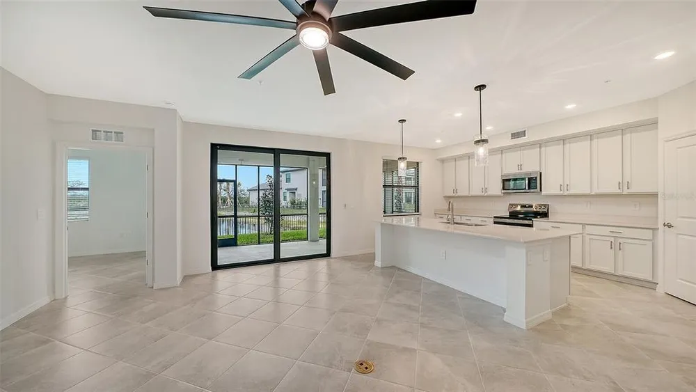 5624 Summit Pointe Circle, Bradenton, FL 34210