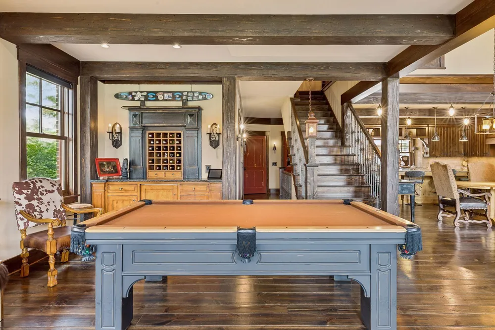 1610 Locust Hills Pl, Wayzata, MN 55391