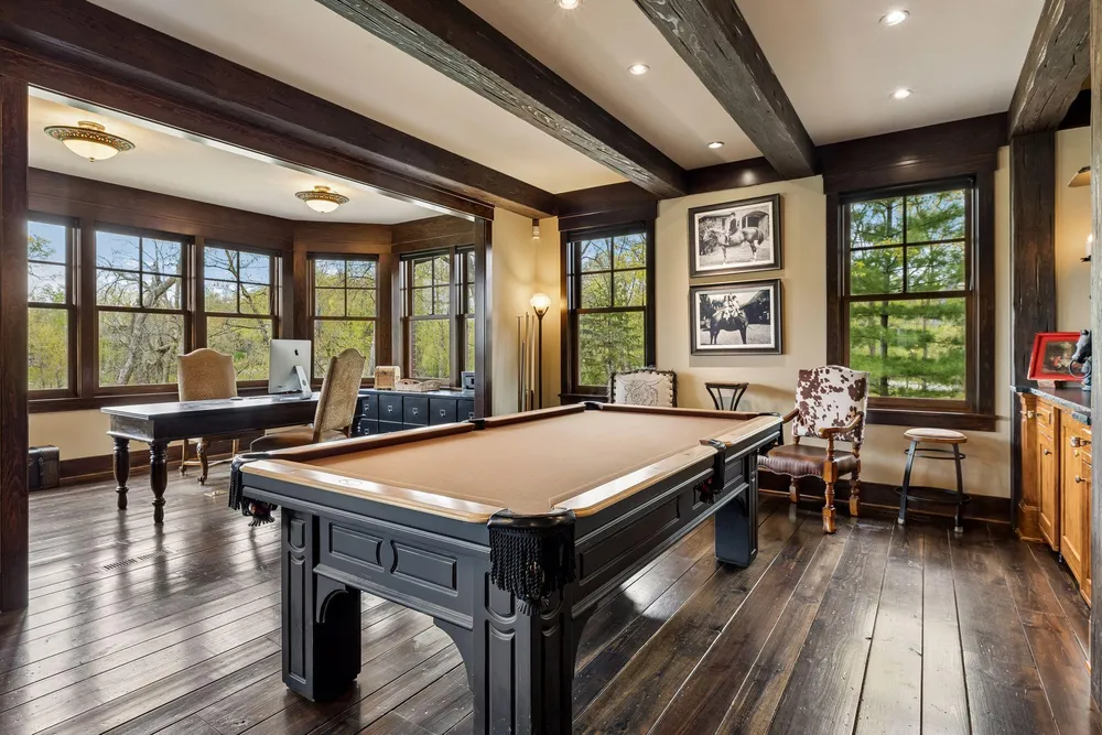 1610 Locust Hills Pl, Wayzata, MN 55391