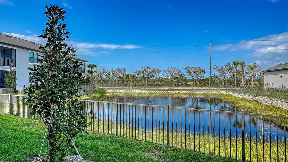 5624 Summit Pointe Circle, Bradenton, FL 34210