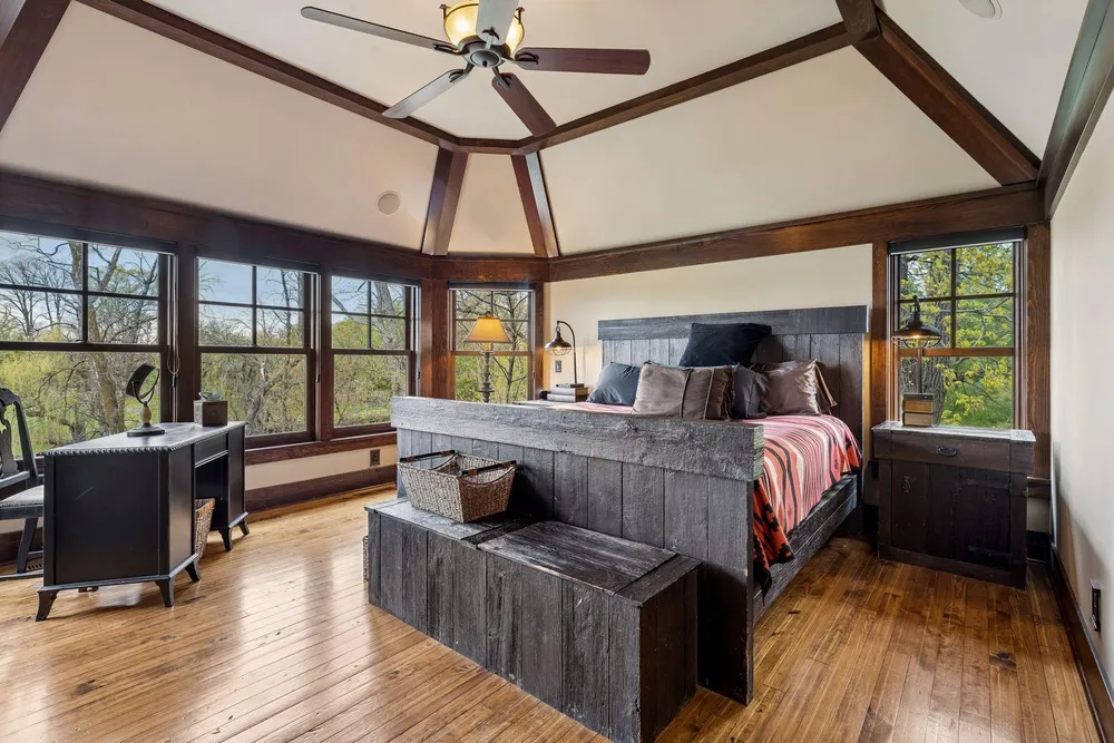 1610 Locust Hills Pl, Wayzata, MN 55391
