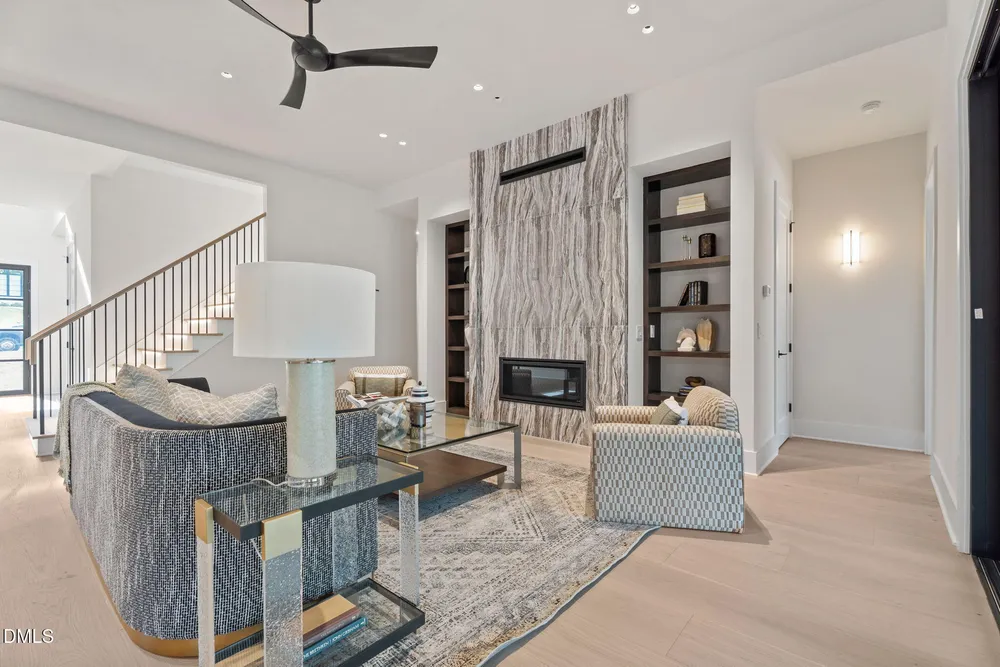 4119 Rockingham Dr, Raleigh, NC 27609