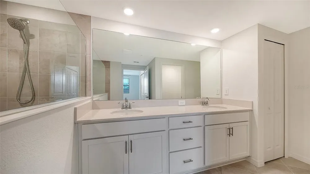 5624 Summit Pointe Circle, Bradenton, FL 34210