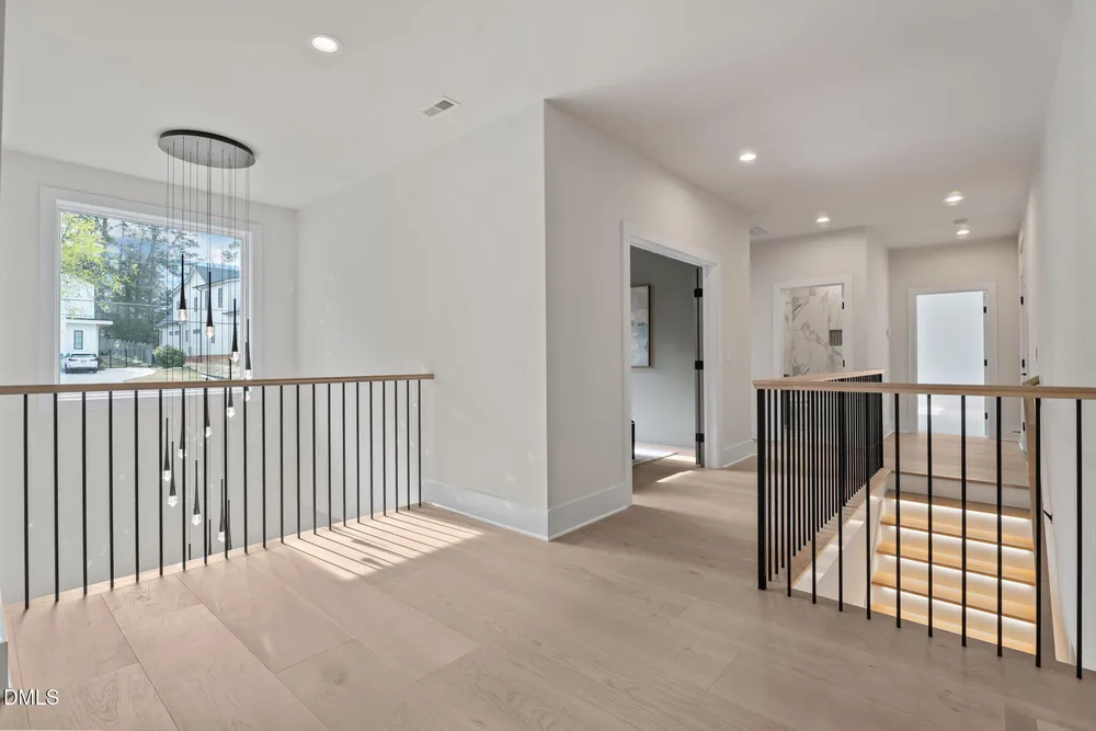 4119 Rockingham Dr, Raleigh, NC 27609