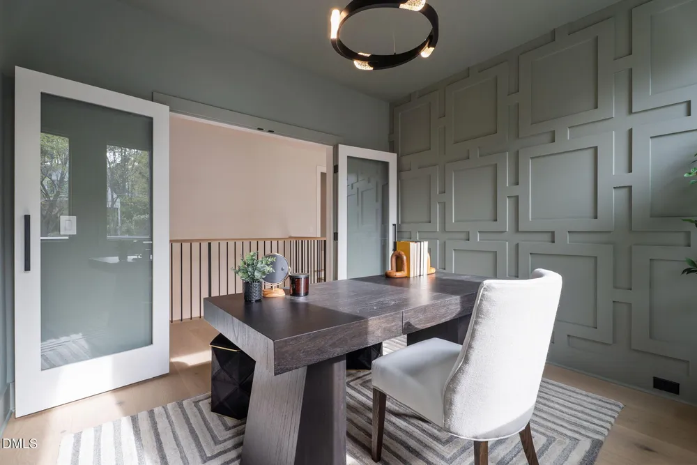 4119 Rockingham Dr, Raleigh, NC 27609