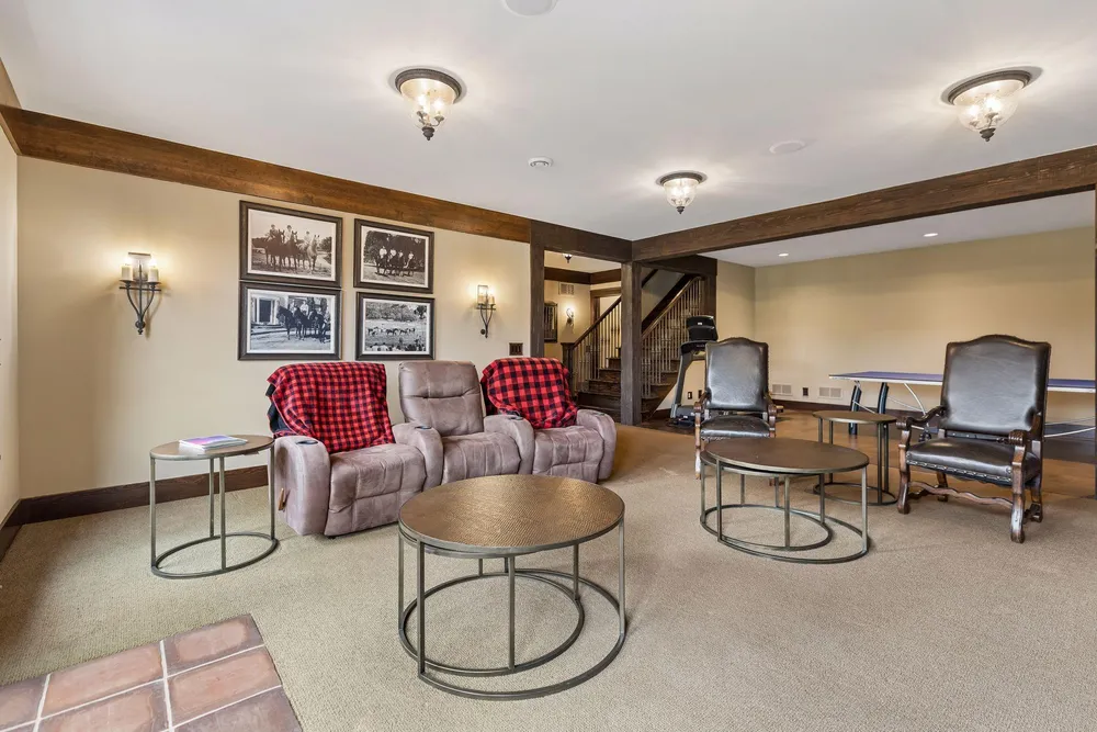 1610 Locust Hills Pl, Wayzata, MN 55391