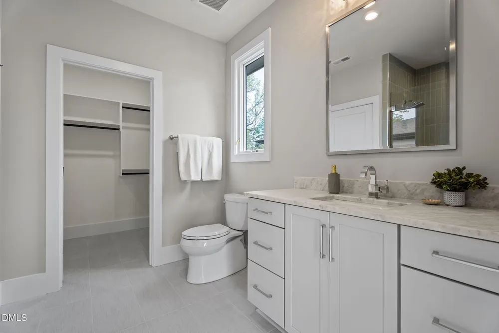 4119 Rockingham Dr, Raleigh, NC 27609