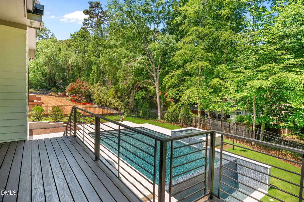 4119 Rockingham Dr, Raleigh, NC 27609