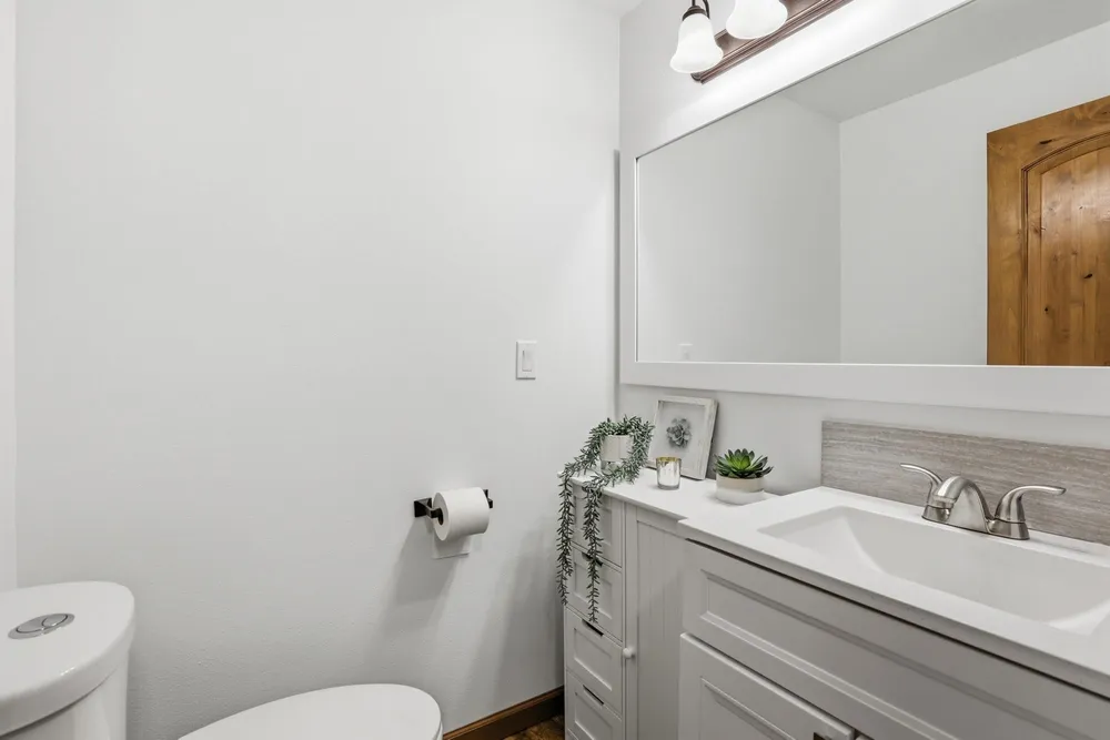 2416 W Hazard Rd, Spokane, WA 99208