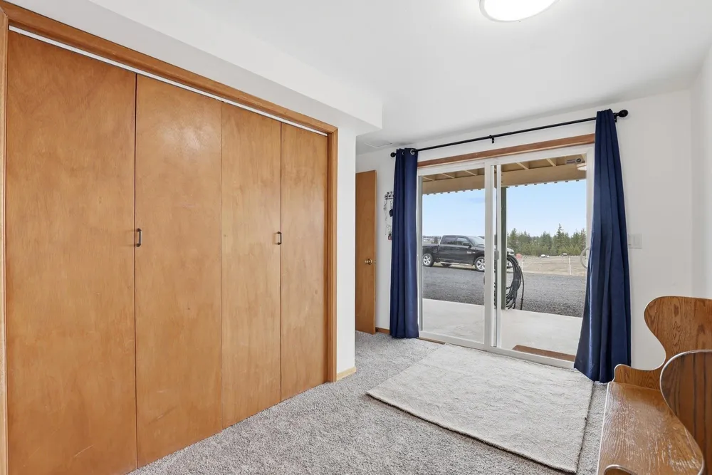 2416 W Hazard Rd, Spokane, WA 99208