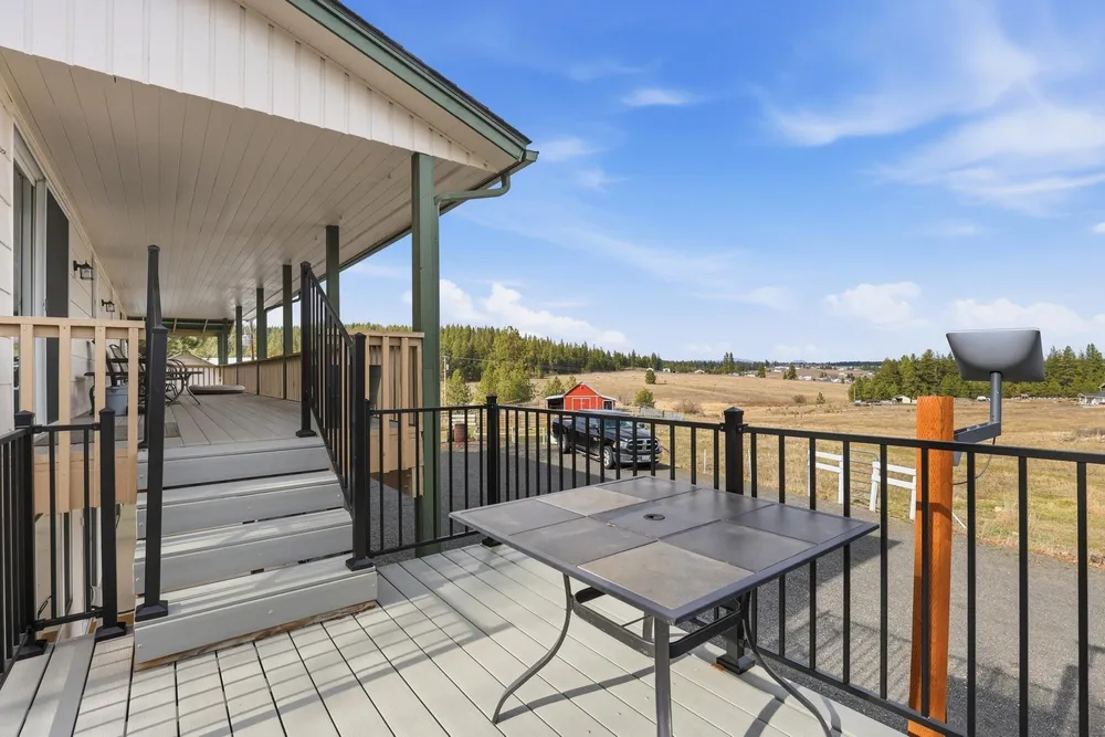 2416 W Hazard Rd, Spokane, WA 99208