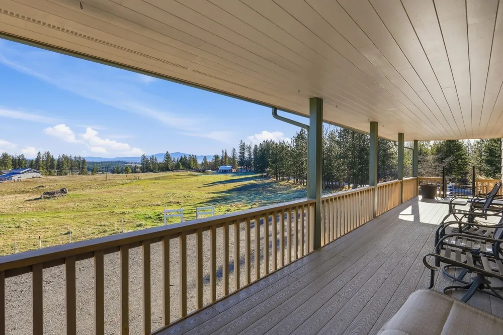 2416 W Hazard Rd, Spokane, WA 99208