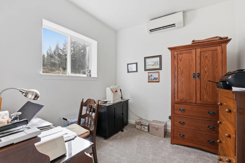 2416 W Hazard Rd, Spokane, WA 99208