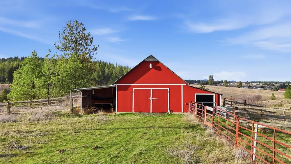 2416 W Hazard Rd, Spokane, WA 99208
