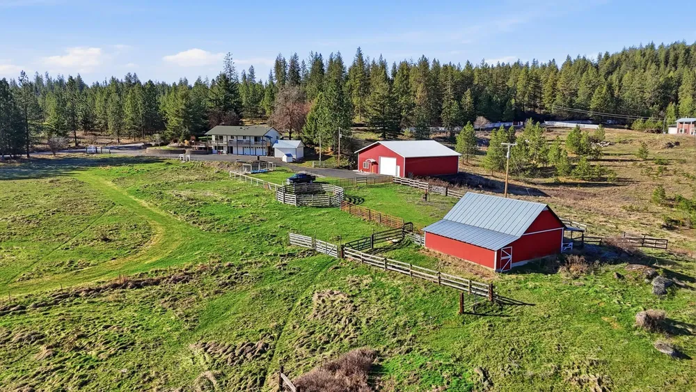 2416 W Hazard Rd, Spokane, WA 99208